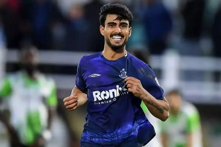 پدیده لیگ برتر قید لژیونر شدن را زد؛ فولاد مقصد گزینه پرسپولیس و استقلال