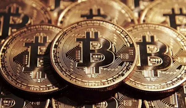 پیش‌بینی قیمت بیت کوین و اتریوم توسط بانک «استاندارد چارترد»
