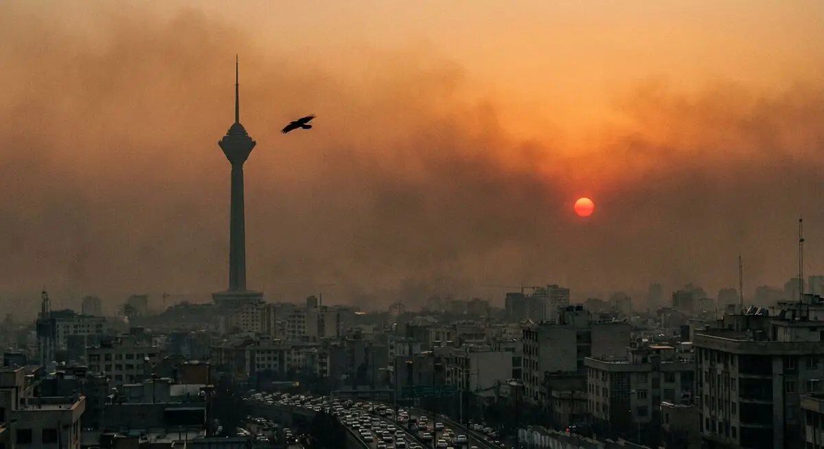تهران امروز پنجمین شهر آلوده جهان شد؛ تداوم وضعیت ناسالم هوای پایتخت در ۶ آذر ۱۴۰۴