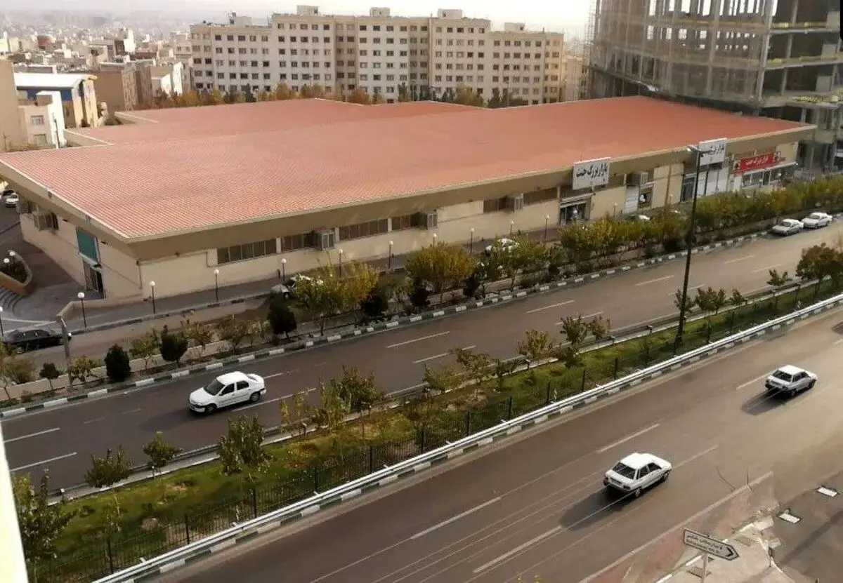 علت آتش سوزی بازار جنت تهران چه بود و در این بازار 2000 متری چه می فروختند؟
