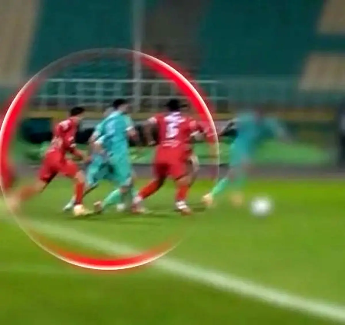 کارشناسی مارک کلاتنبرگ بر داوری عرب براقی در بازی پیکان - پرسپولیس: اشتباه بزرگ در نگرفتن پنالتی به سود این تیم!