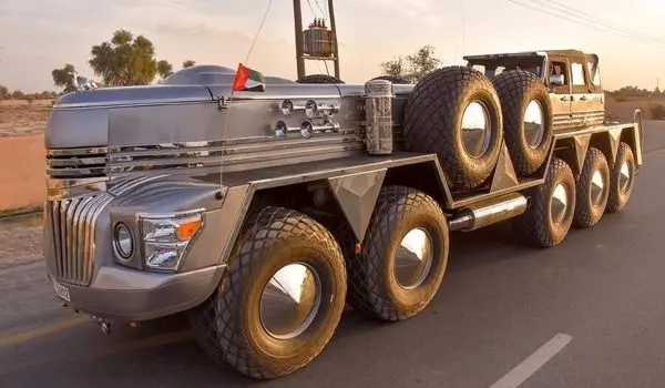 عظیم‌الجثه‌ترین خودروی خیابانی جهان