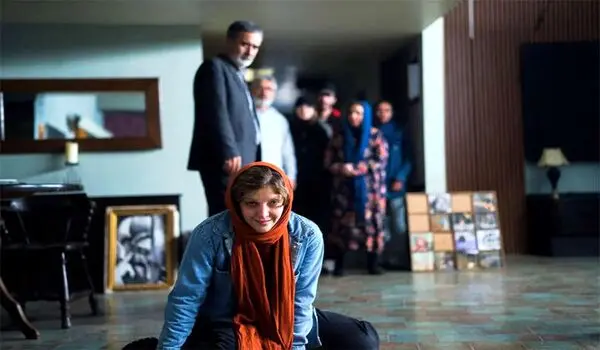 نگاهی به فیلم سینمایی غوطه ور؛ همجنس گرایی که خون به پا کرد