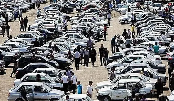 لیست قیمت خودروهای کارکرده | پراید، تارا، شاهین تیبا، کوییک و پژوپارس در بازار چند؟