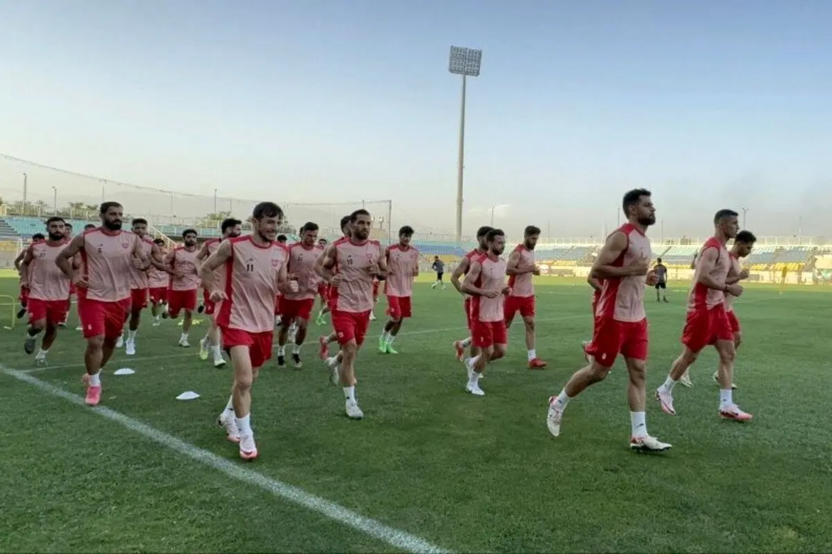 باشگاه پرسپولیس برای جذب اخباری این بازیکن را می دهد