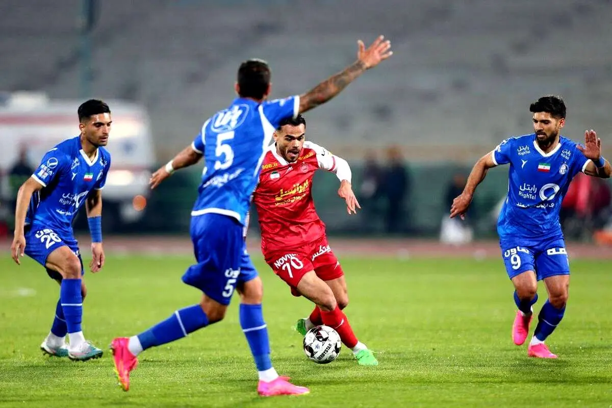 بائو: استقلال و پرسپولیس برای قهرمانی بسته می‌شوند | سپاهان همیشه مدعی قهرمانی است