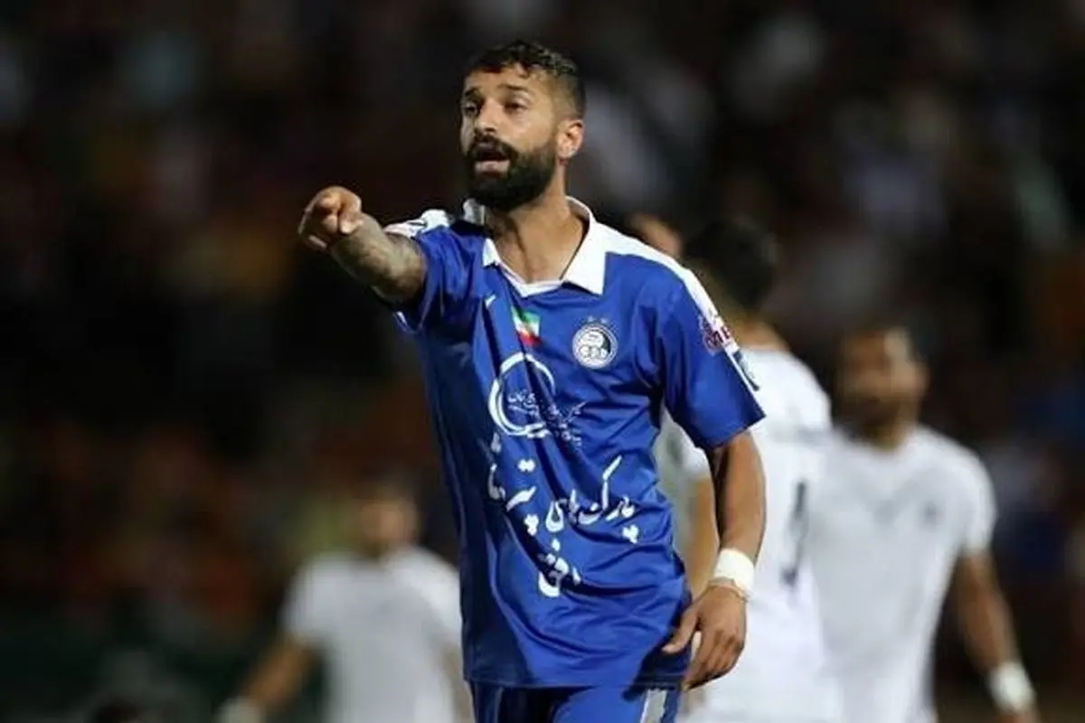 اظهارات جنجالی سهرابیان: ۴ هفته است فحش اشتباهات یک بازیکن میلیون دلاری استقلال را ما می خوریم!