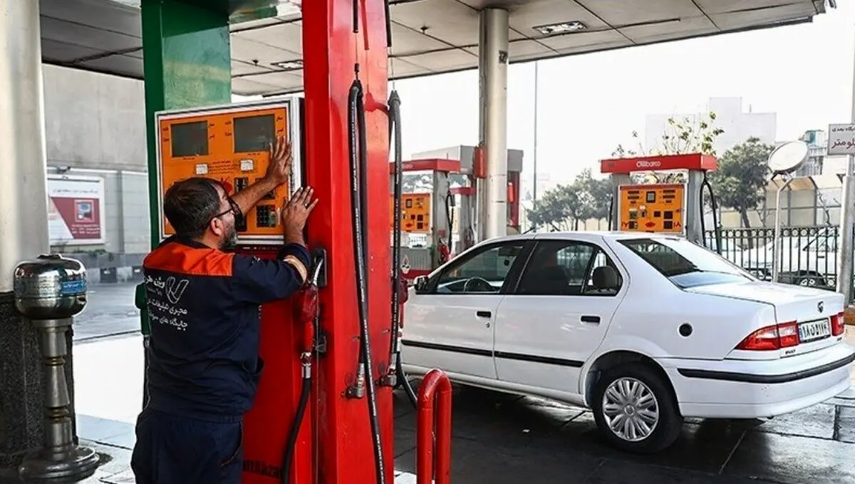 قیمت بنزین لیتری ۵ هزارتومان شد | اجرای مصوبه افزایش قیمت بنزین نهایی شد