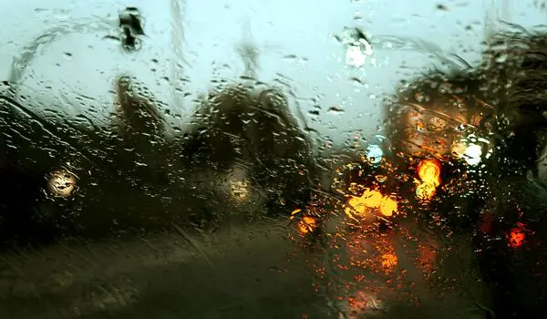 وضعیت هوای فردا فارس و شیراز دوشنبه ۲۵ خرداد ۱۴۰۵ | پیش بینی آب و هوا شیراز در ۲۴ ساعت آینده + هواشناسی شیراز