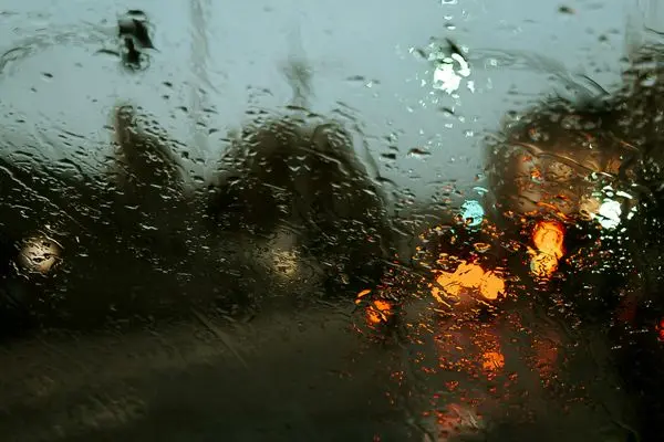 وضعیت هوای فردا قم پنجشنبه ۲۴ اردیبهشت ۱۴۰۵ | پیش بینی آب و هوا قم در ۲۴ ساعت آینده + هواشناسی قم