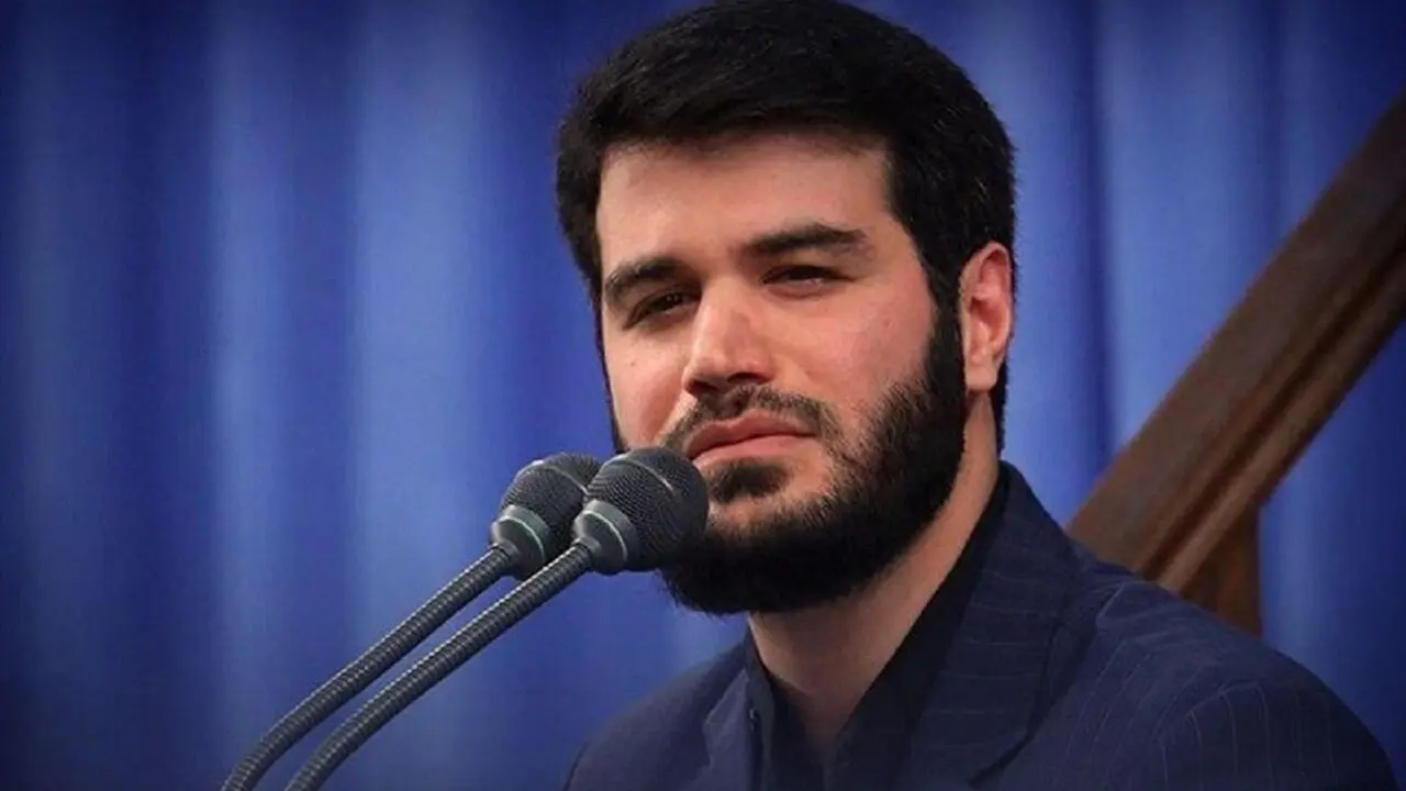 از پرتاب مهر به علی لاریجانی تا نشستن پای سخنرانی بصیرتی اش! + عکس