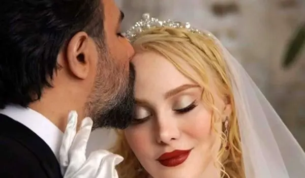 قاب مشترک آرام جعفری و بابک انصاری، تازه عروس و داماد سینمای ایران + عکس