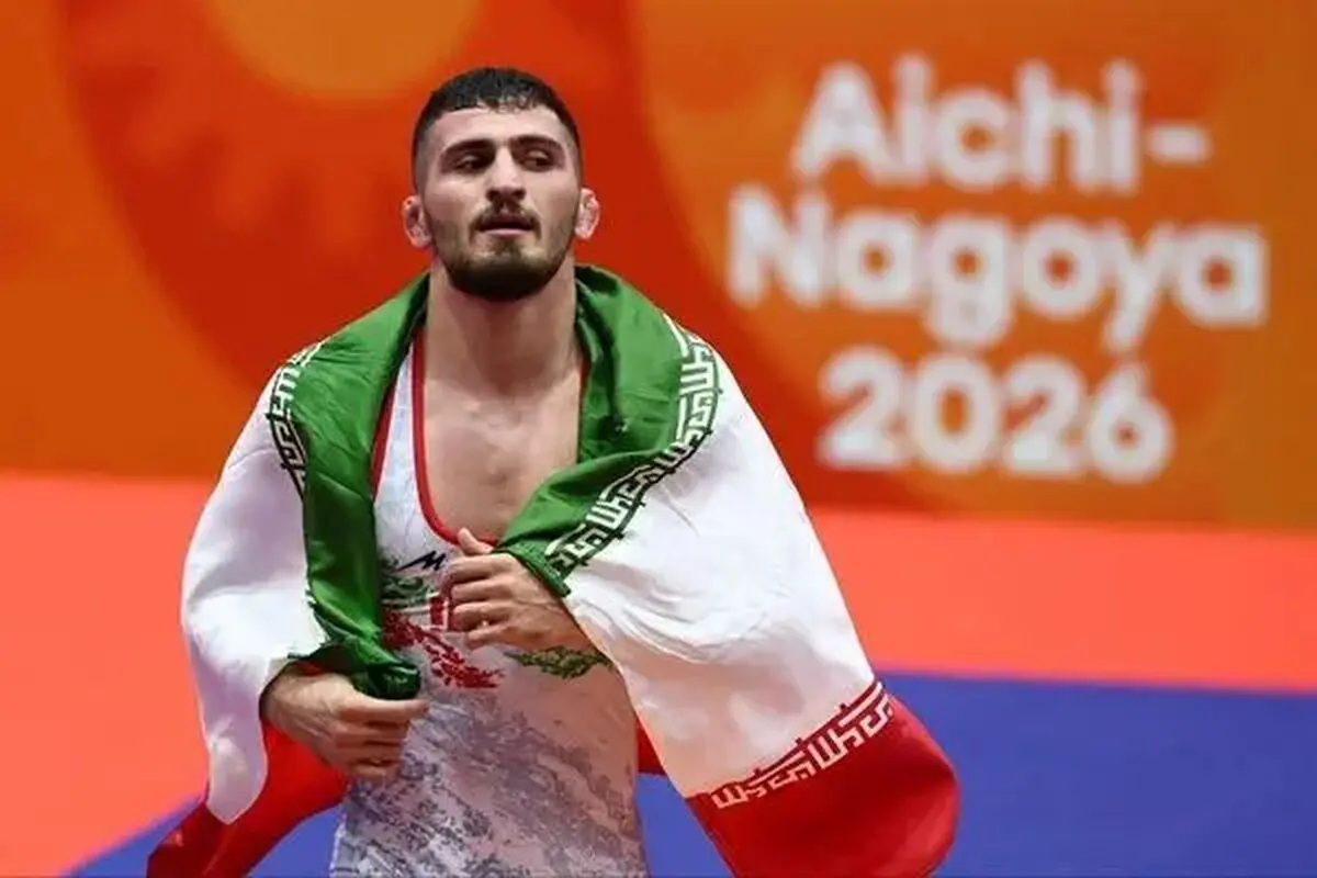 کشتی آزاد جهان؛ محمد نخودی مقتدرانه شروع کرد