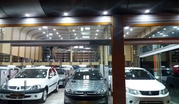 هشدار شدید به خریداران خودرو؛ حباب قیمتی خودرو در آستانه ترکیدن