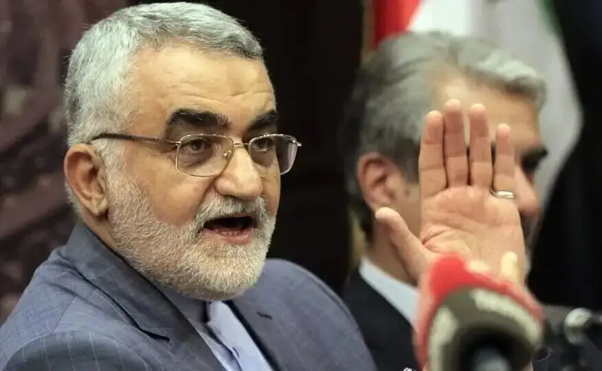 بروجردی: بدون اجرای شروط ایران، با آمریکا مذاکره نمی‌کنیم