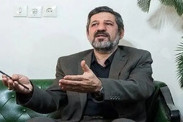 محمود احمدی‌نژاد گفت با بلدوزر همه‌چیز را خراب می‌کنم تا امام زمان بیاید بسازد | پیشنهاد همکاری با او را رد کردم
