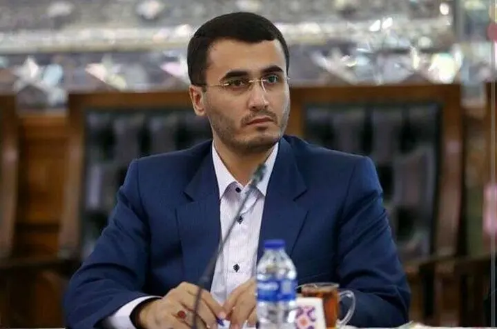 عضو هیئت رئیسه مجلس: رژیم حقوقی تنگه هرمز باید دستخوش تغییر شود