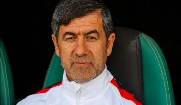 باقری علیه هواداران پرسپولیس: ارونوف بازی کند یا علیپور، فرقی ندارد!
