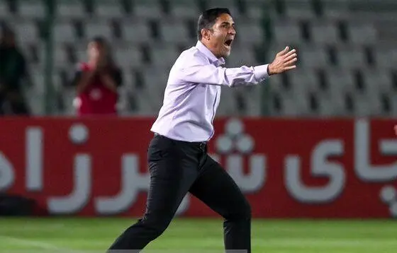 پیشنهاد جدید لیگ برتری به وحید هاشمیان رسید | بازگشت زودهنگام بعد از برکناری از پرسپولیس؟
