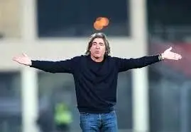 استقلال به سپاهان ببازد، این سرمربی جایگزین ساپینتو می‌شود