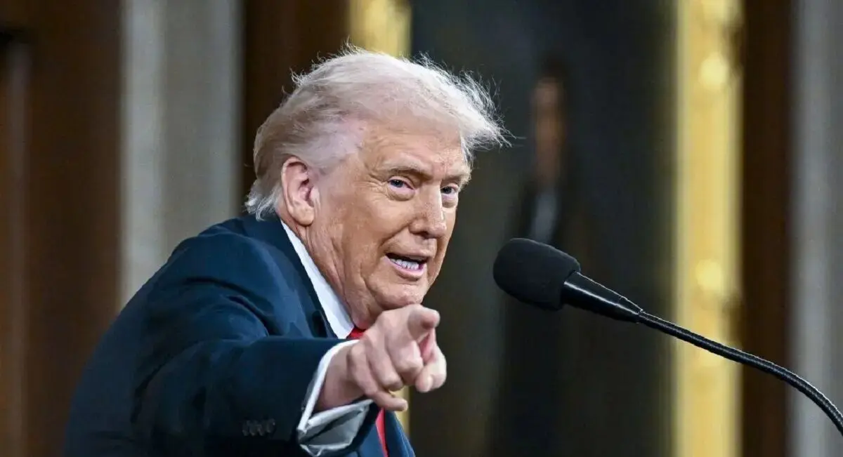ترامپ: مهاجران کنترل فرانسه را به دست گرفته‌اند