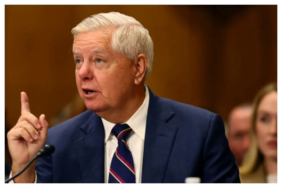 خبر فوری؛ سفر سناتور جنگ‌طلب آمریکایی به اسرائیل با موضوع ایران
