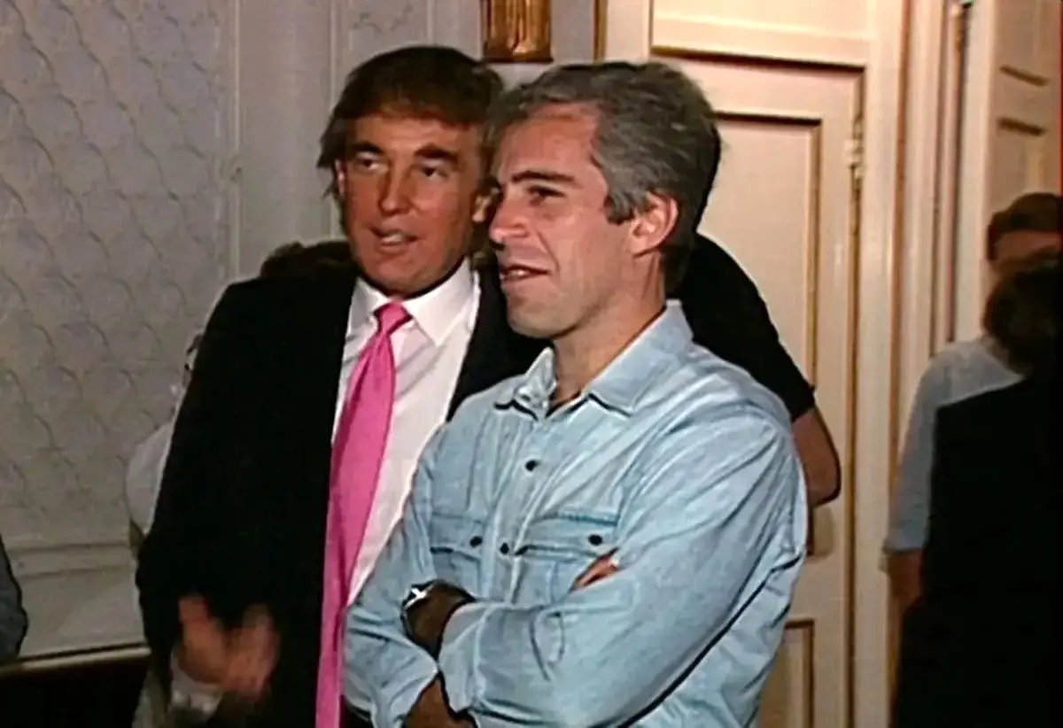 ردپای مولتی میلیاردر معروف در پرونده اپستین | ایمیل وحشتناک لو رفت!
