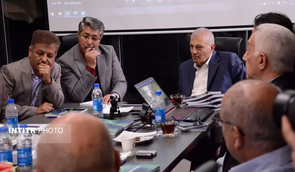 انحصار و ضایعات نان؛ چالش بزرگ بهره‌وری در صنعت نان ایران