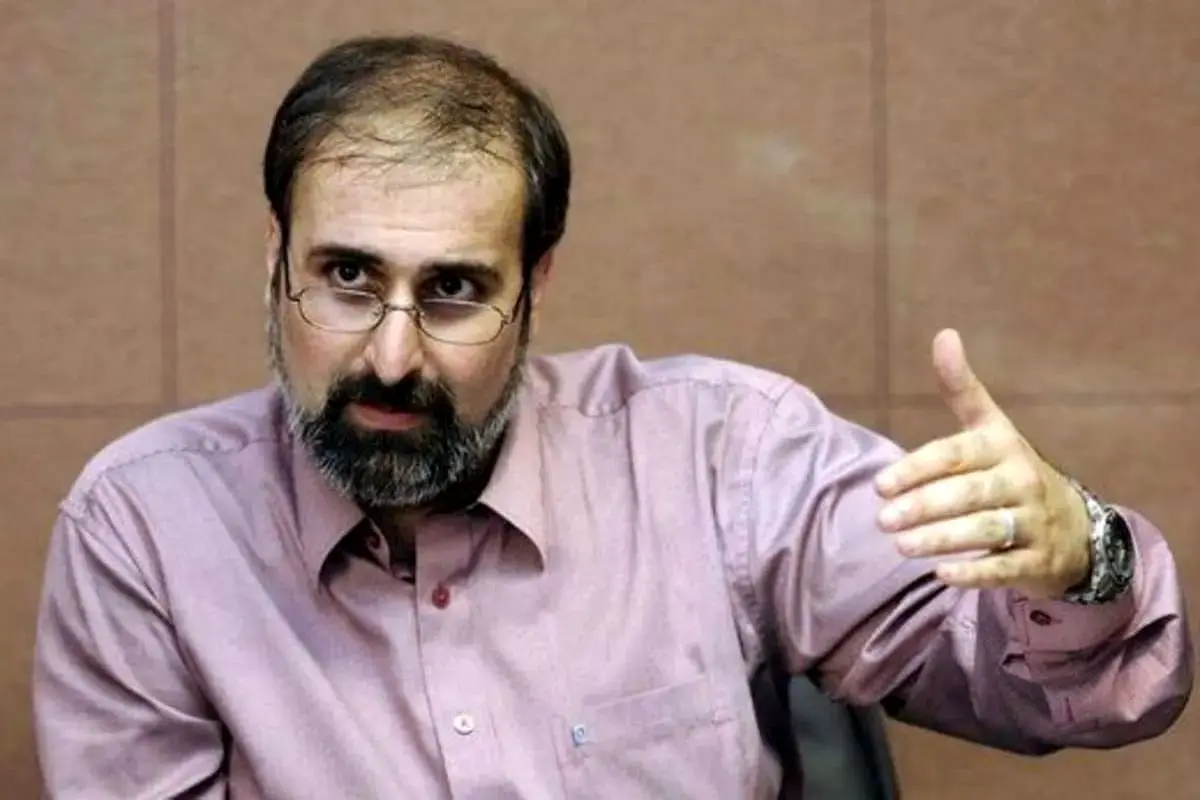 کنایه سنگین عبدالرضا داوری به"فؤاد ایزدی": حاجی گرینوف لااقل تا جبهه رفت ولی "دکتر فواد" قبل از مشمول شدن راهی آمریکا شد و تا 40 سالگی ماند!