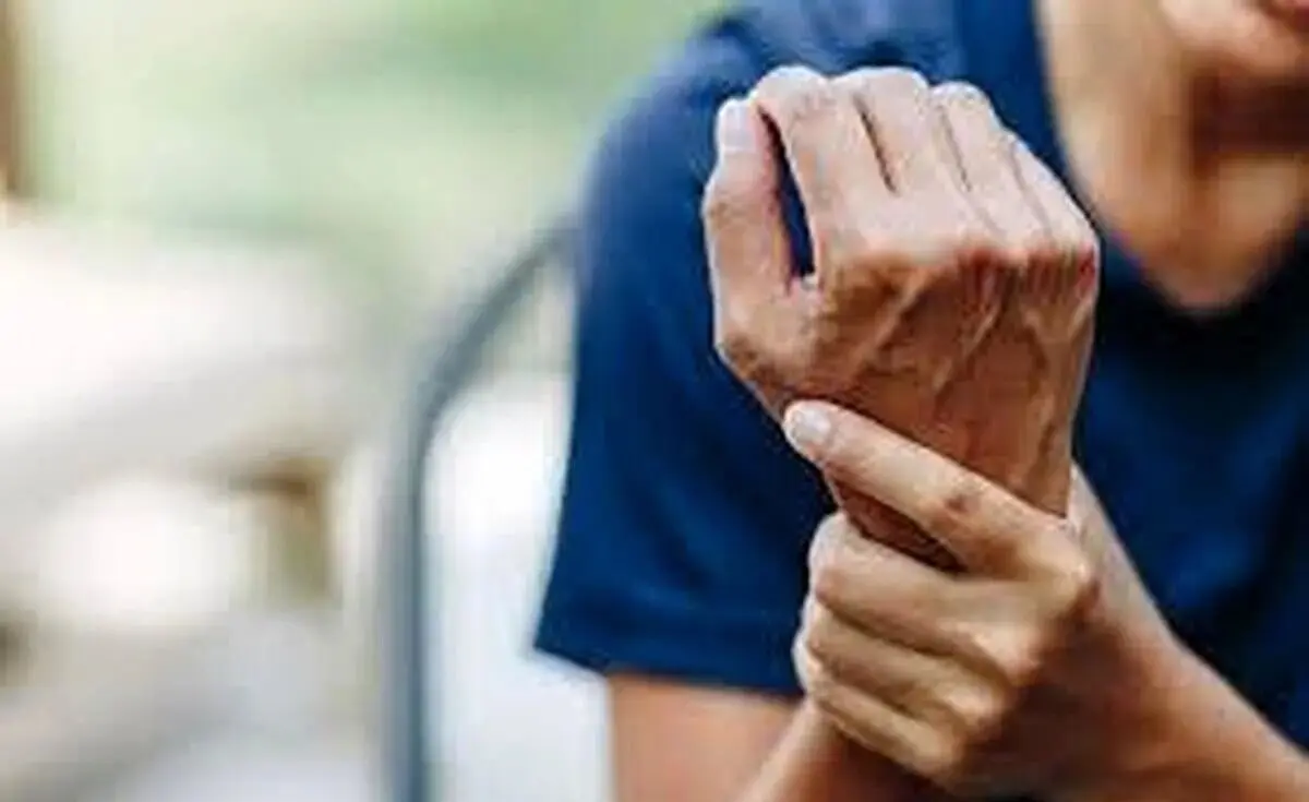 چرا بدن گاهی می لرزد؟