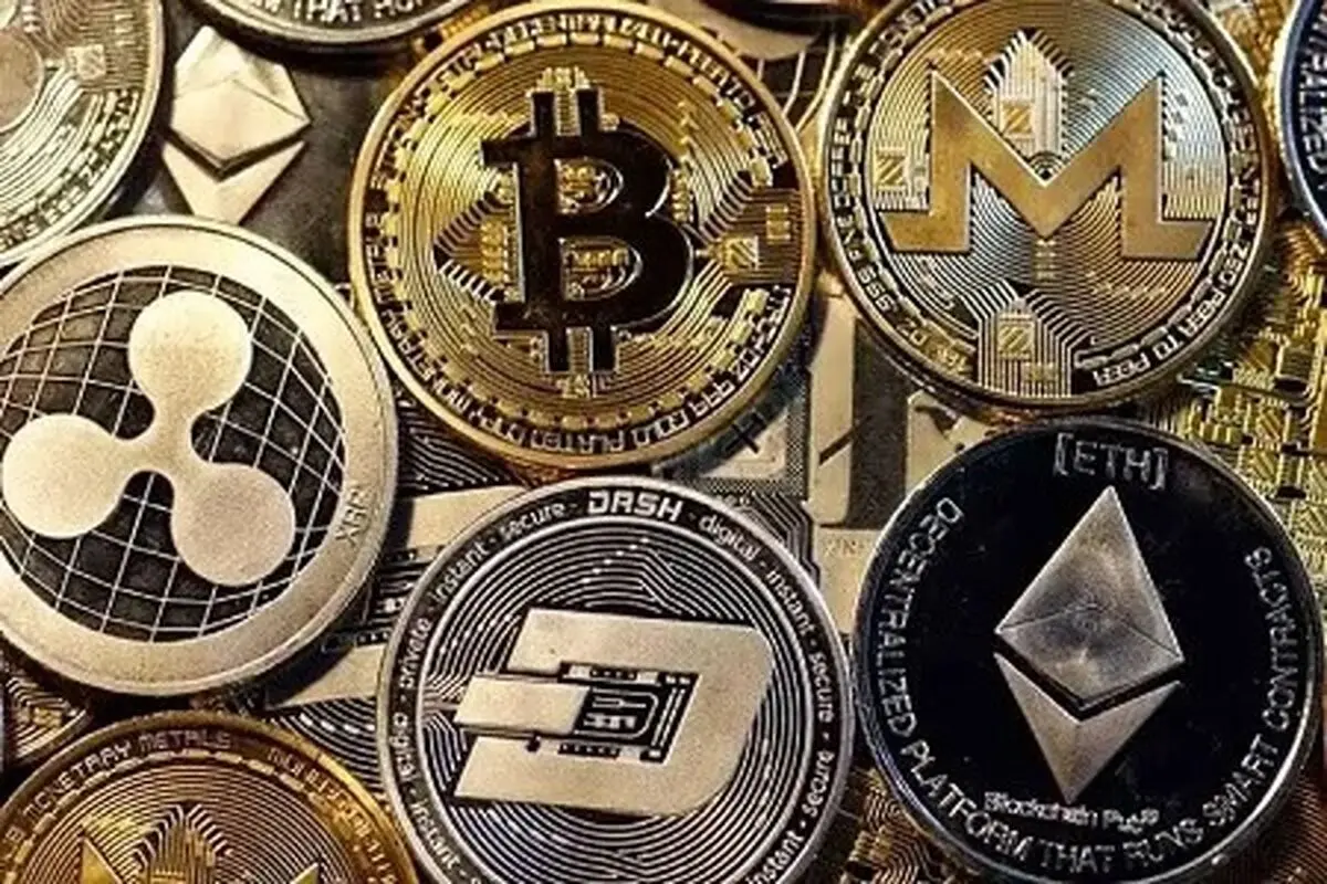 قیمت ارز‌های دیجیتال امروز دوشنبه ۱۷ آذر ۱۴۰۴ | بیت کوین کاهشی و اتریوم در مسیر نوسانی
