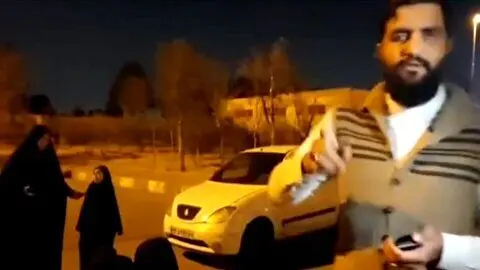 ویدیوی تجمع کنندگان مجلس پس از خوردن تیرشان به سنگ