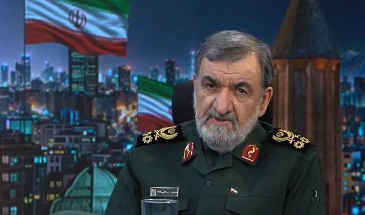 محسن رضایی: تمدید آتش بس به نفع ما نیست؛ همه ناوها را غرق می‌کنیم + ویدیو