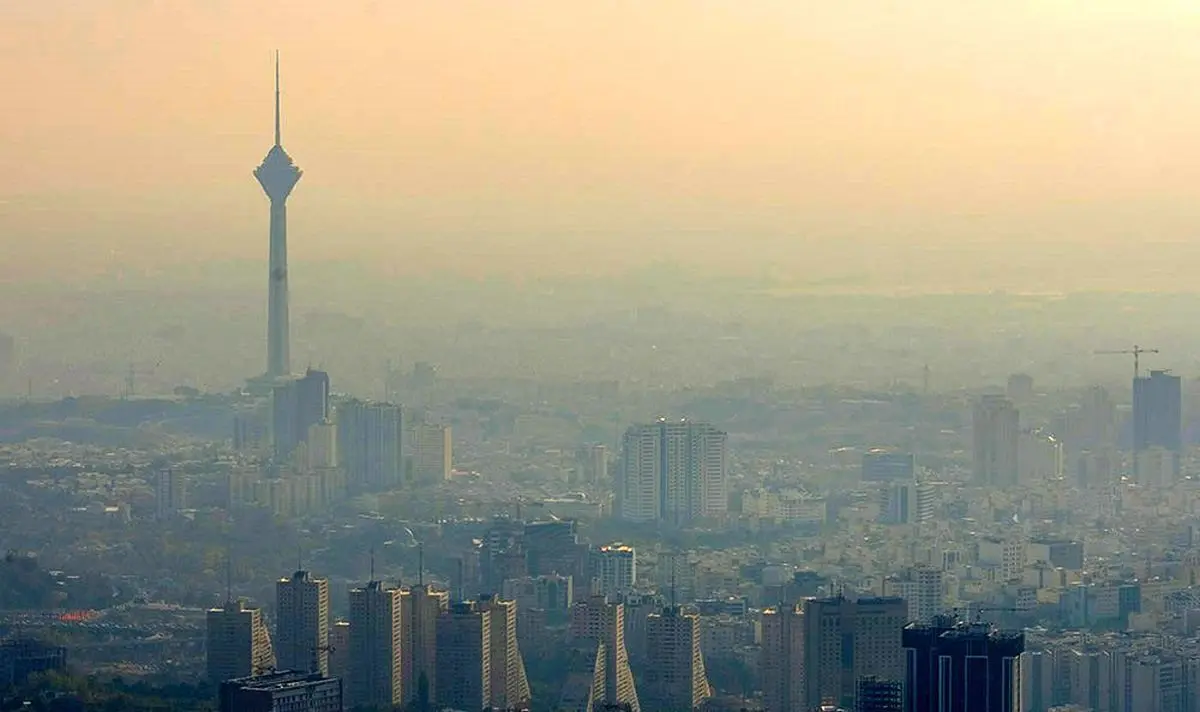 شاخص آلودگی هوای تهران امروز ۴ آذر ۱۴۰۴ | هوای ۲۱ ایستگاه تهران در وضعیت قرمز