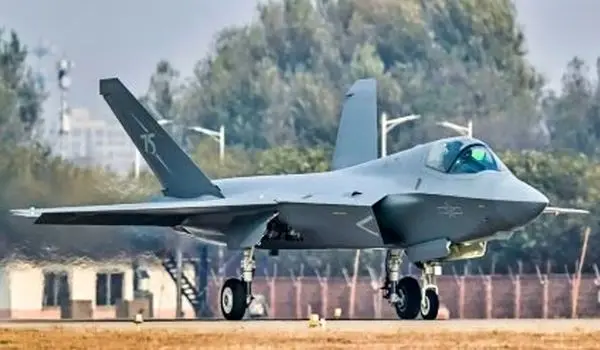 آیا J-۳۵ چینی همان وعده تحقق‌نیافته آمریکایی‌هاست؟
