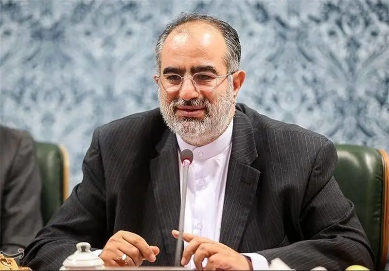 واکنش آشنا به ادعای وزیر دولت رئیسی: سپاه برای تأمین هزینه‌های ساخت موشک‌های هایپرسونیک، پادگان‌ می‌فروخت؟ | کدام پادگان‌ها را به چه قیمتی به کدام خریدار فروختند؟!