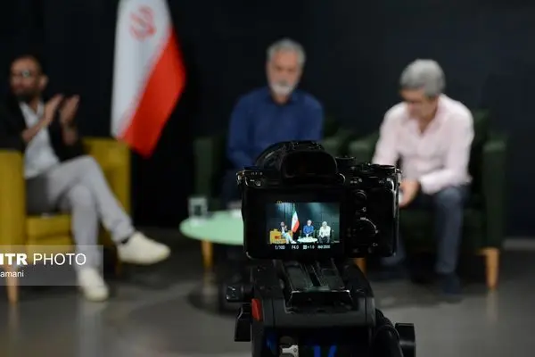 گزارش تصویری نشست تحلیل انیمیشن برنده اسکار «در سایه سرو» در کارستان بهارستان
