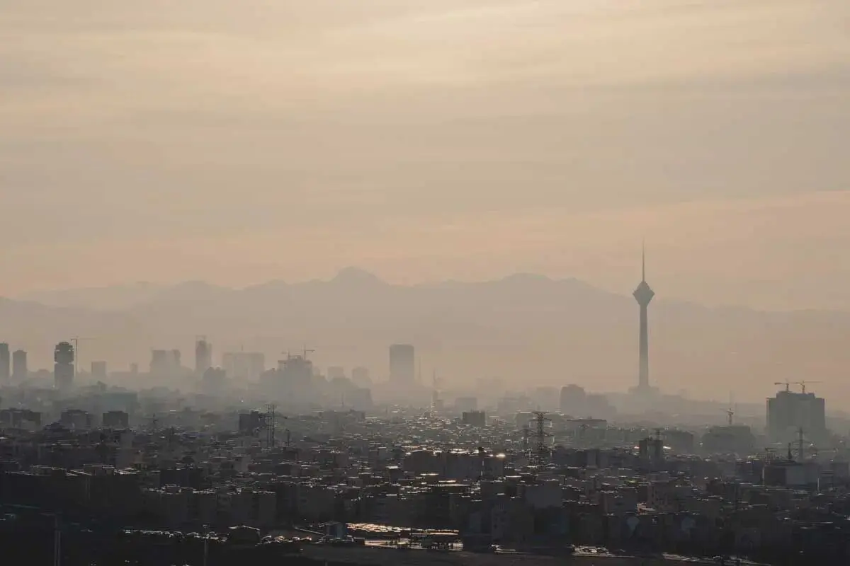 کاهش قابل توجه آلودگی هوای تهران طی مهرماه