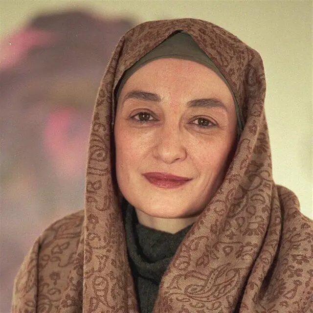 علت فوت پروانه اعتمادی چه بود؟
