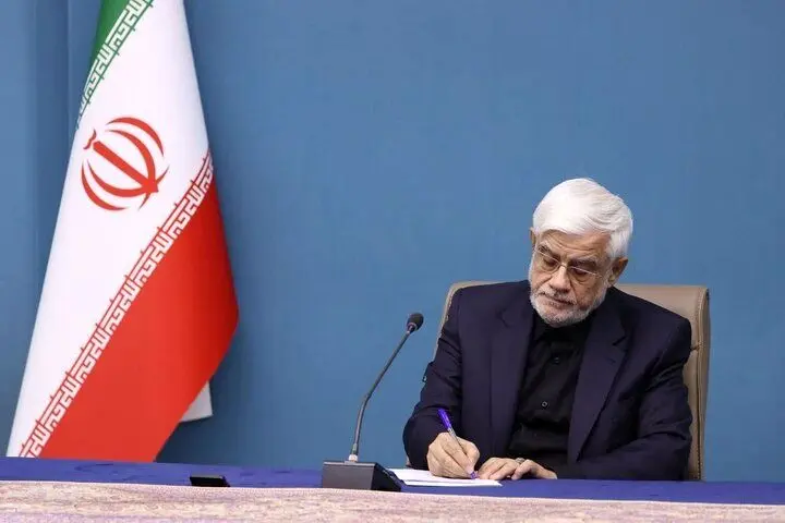 عارف: برخلاف ترامپ که برای کارهایش نه استراتژی دارد و نه برنامه، ما هم استراتژی داریم و هم برنامه‌