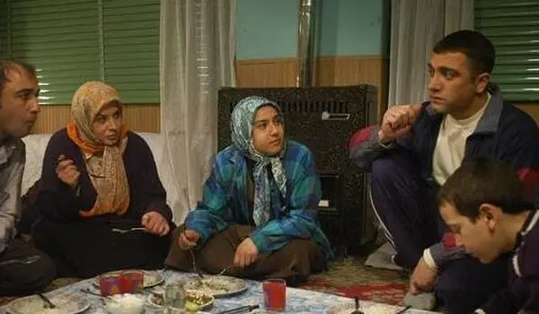 اسامی بازیگران سریال ترش و شیرین به همراه خلاصه داستان سریال ترش و شیرین
