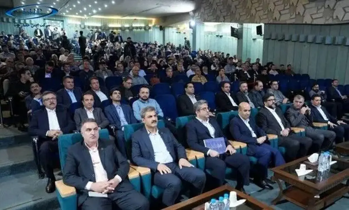 قیمت فولکس‌واگن تایرون L مدل ۲۰۲۶ به ۱۰ میلیارد و ۳۰۰ میلیون تومان رسید (آبان ۱۴۰۵)