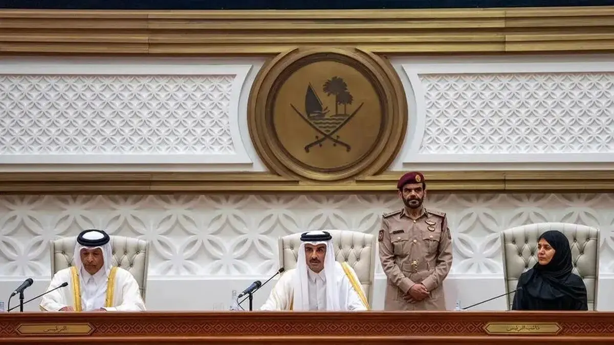 امیر قطر: بسته شدن تنگه هرمز بخش مهمی از صادرات قطر را مختل کرده است