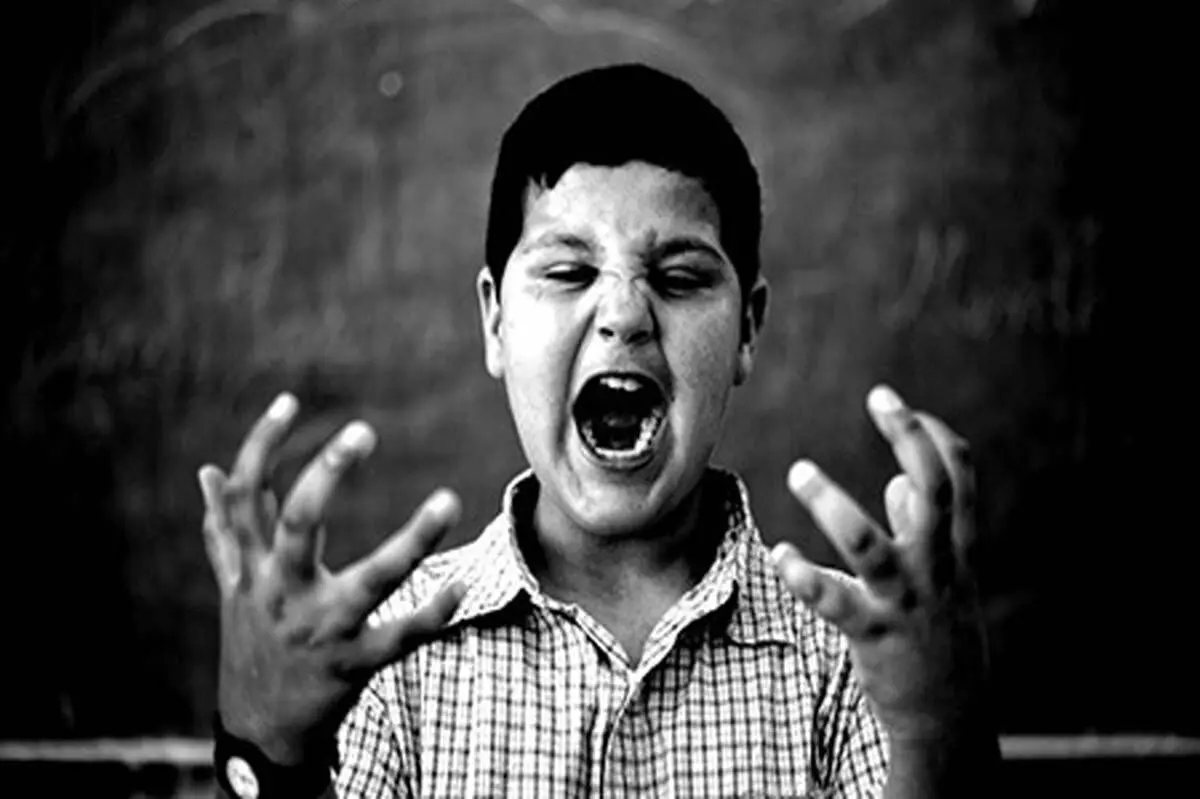 دلیل گرایش نوجوانان به رفتارهای انحرافی
