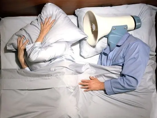 آیا خروپف نشانه یک اختلال تنفسی است؟