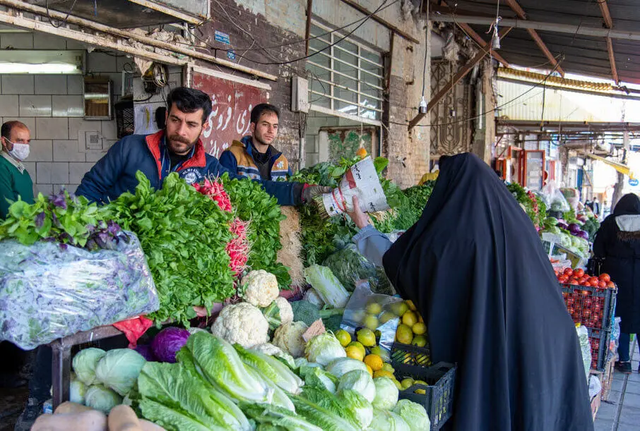 بیش از نیمی از مردم میوه و سبزی کافی نمی‌خورند | ردپای تغذیه ناسالم در ۳۵ درصد مرگ‌های ایرانیان

