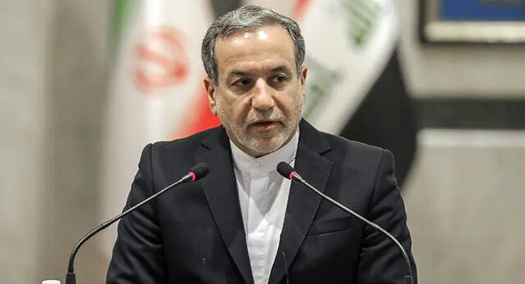 عراقچی خطاب به آمریکایی‌ها: زمان تصمیم‌گیری فرارسیده است
