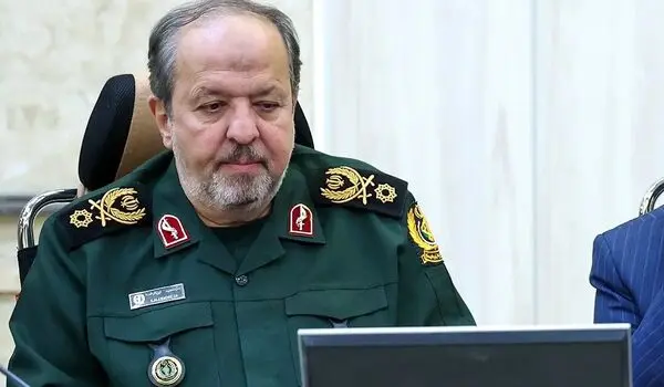 سردار ابن‌الرضا خطاب به سران آمریکا: اشتباهی سر بزند، تقسیم‌بندی جدیدی خواهید
دید