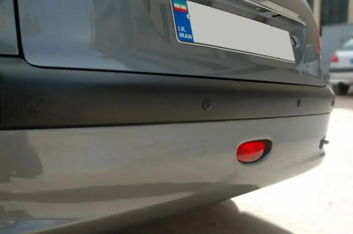 سنسور دنده عقب خودرو چگونه کار می‌کند؟