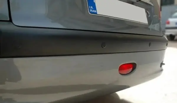 سنسور دنده عقب خودرو چگونه کار می‌کند؟